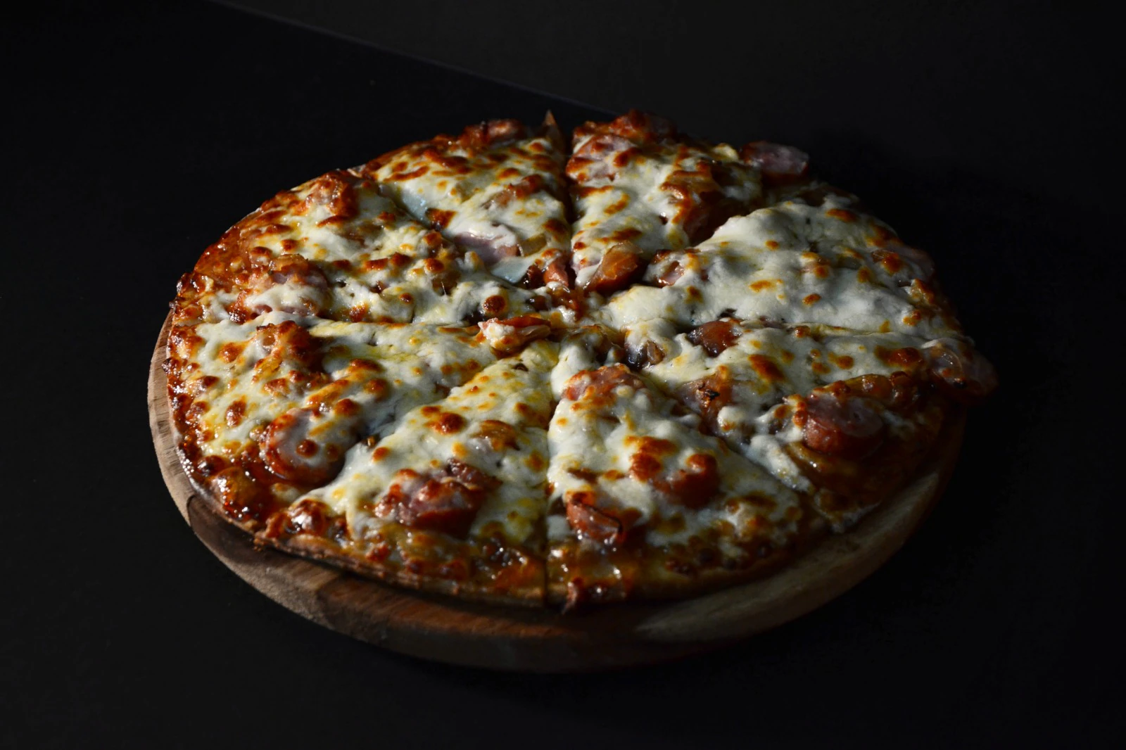 Tangy Russian and caramelized onion pizza at Red Oak.